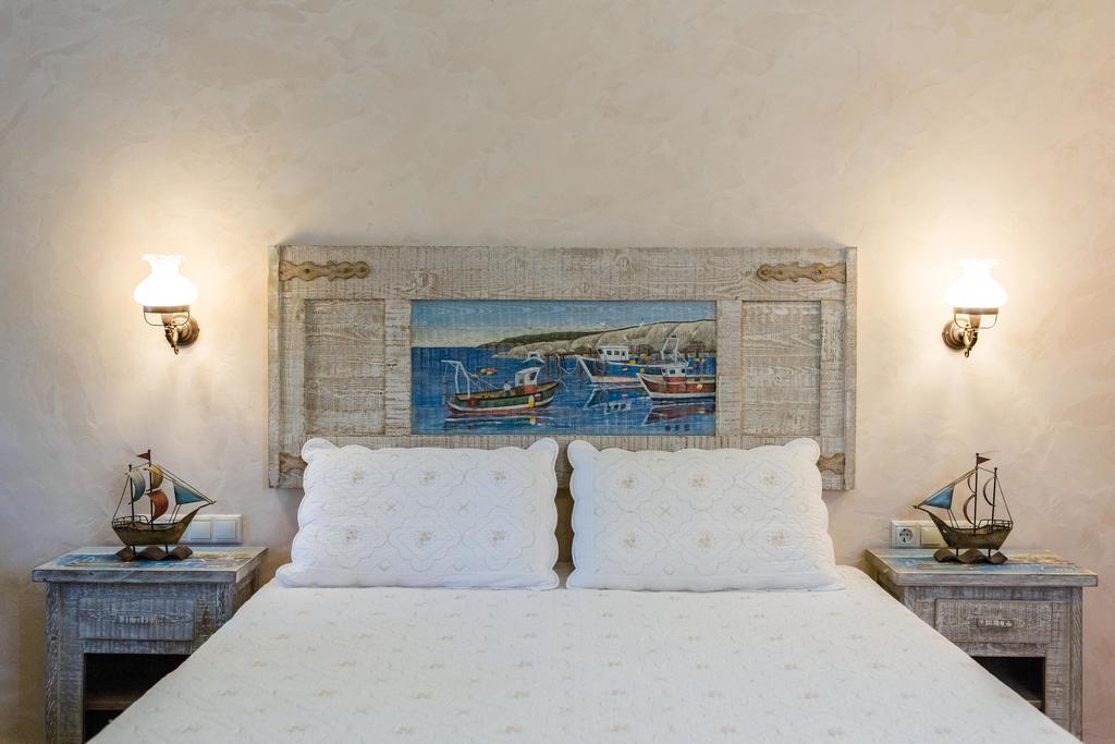 Pandora Aparthotel Pírgos Dhiroú Bagian luar foto